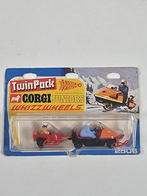 Lot 454 - CORGI Juniors twin pack, on original...