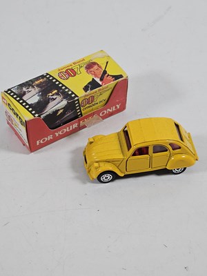 Lot 545 - CORGI Juniors James Bond 'For Your Eyes Only'...