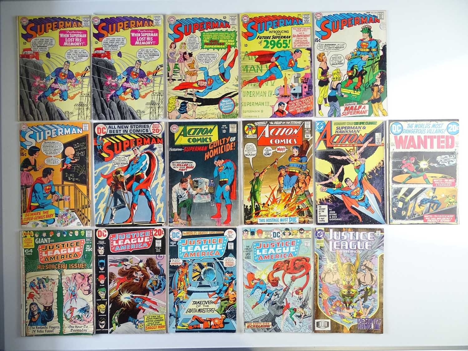 Lot 124 - Mixed Dc Super-hero Lot (group Of 16) To