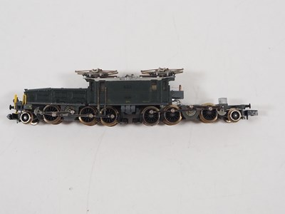 Lot 2 - ARNOLD - An N gauge 2950 3-car German outline...