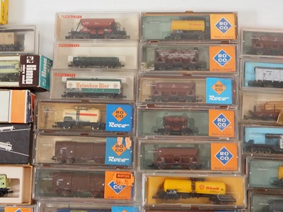 Lot 7 - A group of N gauge European outline wagons by...