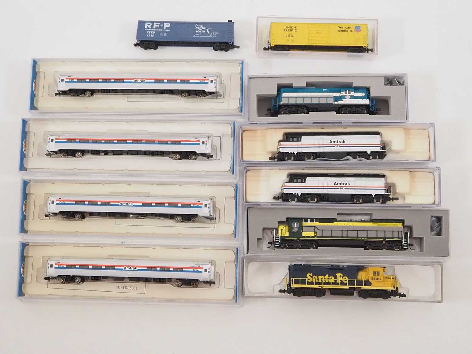 Lot 11 - A group of N gauge American outline by...