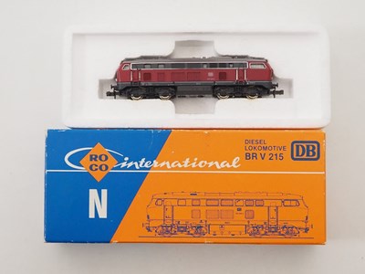 Lot 12 - A group of ROCO N gauge German and French...