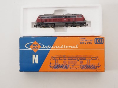 Lot 14 - A trio of ROCO N gauge German outline Class...