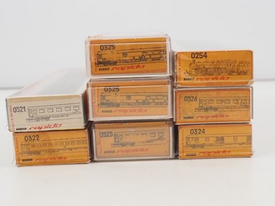 Lot 16 - An N gauge collection of German outline...