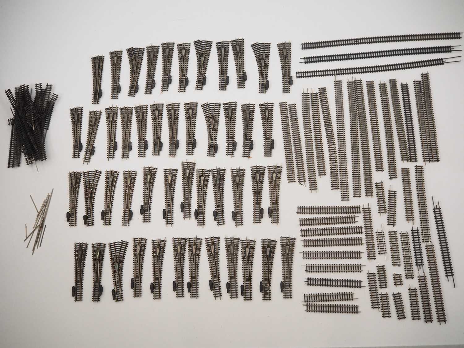 Lot 25 - A large quantity of N gauge track including...