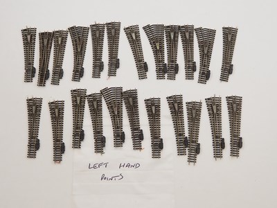 Lot 25 - A large quantity of N gauge track including...