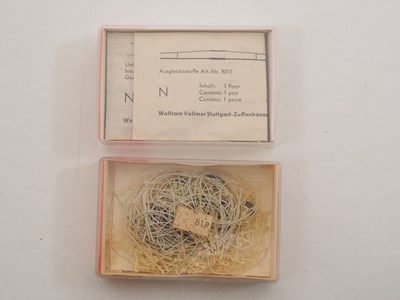 Lot 27 - A large quantity of N gauge catenary masts,...