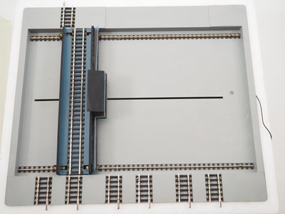 Lot 30 - N gauge accessories - comprising a HERKAT...