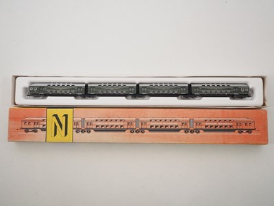 Lot 32 - PIKO - N gauge East German outline diesel...