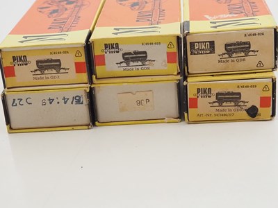 Lot 32 - PIKO - N gauge East German outline diesel...