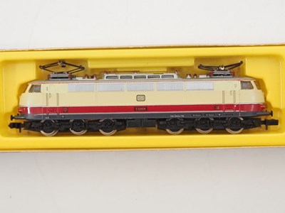 Lot 35 - ARNOLD - N gauge German outline diesel and...