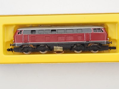 Lot 35 - ARNOLD - N gauge German outline diesel and...