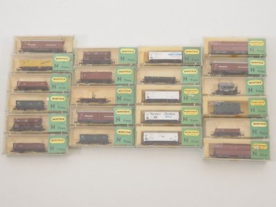 Lot 37 - MINITRIX - N gauge German outline wagons - VG...