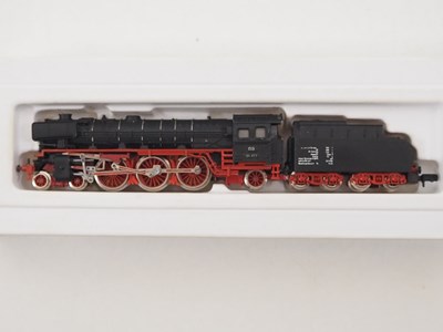 Lot 40 - ARNOLD - N gauge German outline steam locos -...
