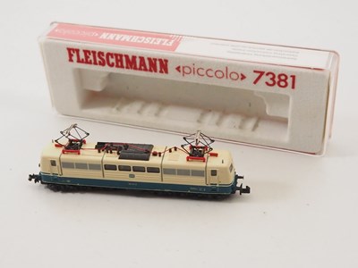 Lot 44 - FLEISCHMANN - N gauge German outline electric...