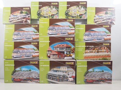 Lot A group N gauge building kits by FALLER - all...