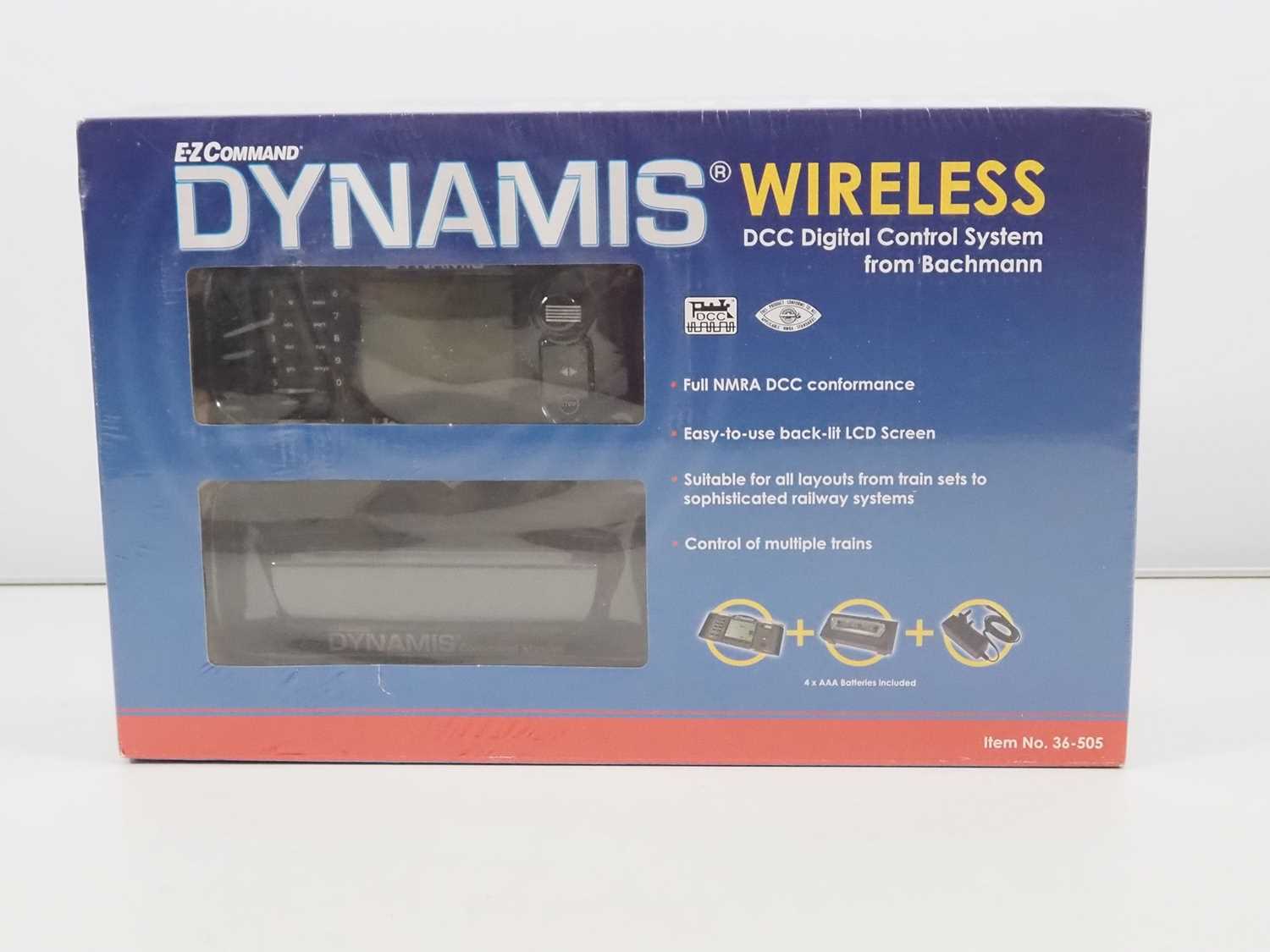 Lot 69 - BACHMANN Dynamis wireless DCC control system...