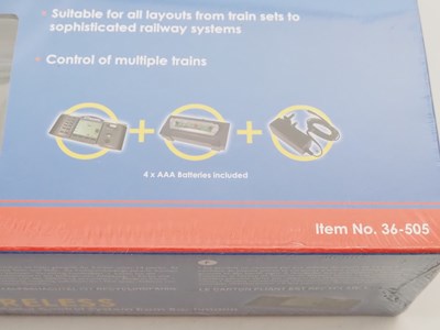 Lot 69 - BACHMANN Dynamis wireless DCC control system...