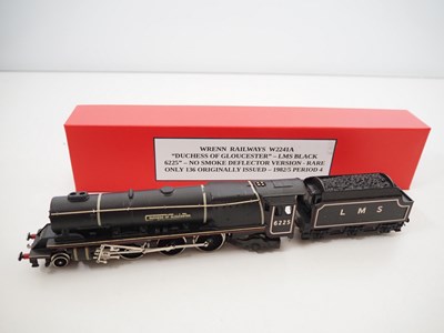Lot 106 - WRENN OO gauge W2241A Duchess Class steam...