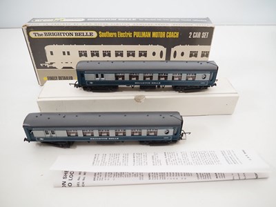 Lot 109 - WRENN - OO gauge W3004/5 Brighton Belle 2-car...