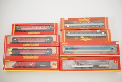 Lot 200 - A group of HORNBY OO gauge passenger coaches...