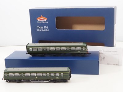 Lot 229 - A BACHMANN OO gauge 32-285 Class 101 2-car DMU...