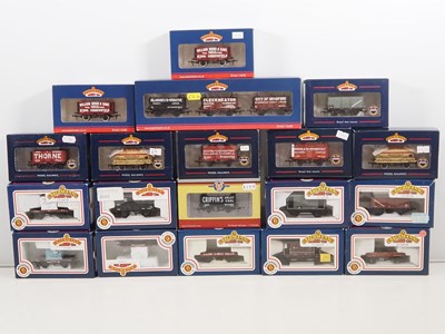 Lot 233 - A group of BACHMANN and OXFORD RAIL OO gauge...