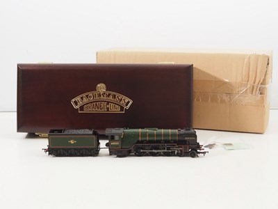 Lot 238 - A BACHMANN OO gauge 20-2009 limited edition...