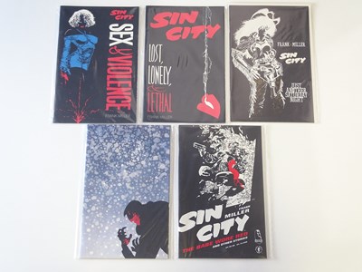 Lot 170 - SIN CITY LOT (Group of 5) - (DARK HORSE -...