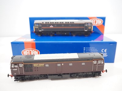 Lot 347 - A pair of HELJAN OO gauge class 33 diesel...
