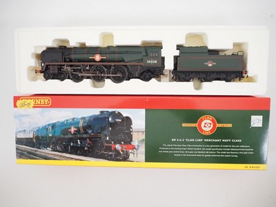 Lot 386 - A group of HORNBY OO gauge rebuilt Bulleid...