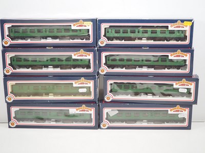 Lot 408 - A group of BACHMANN OO gauge Bulleid passenger...