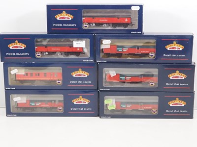 Lot 414 - A group of BACHMANN OO gauge parcel vans and...