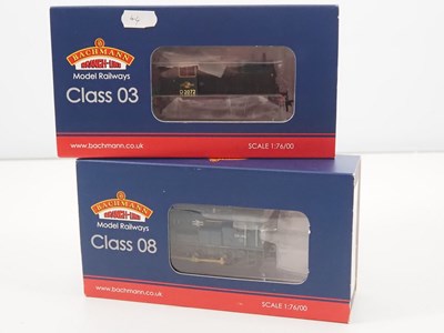 Lot 429 - A pair of BACHMANN OO gauge diesel shunting...