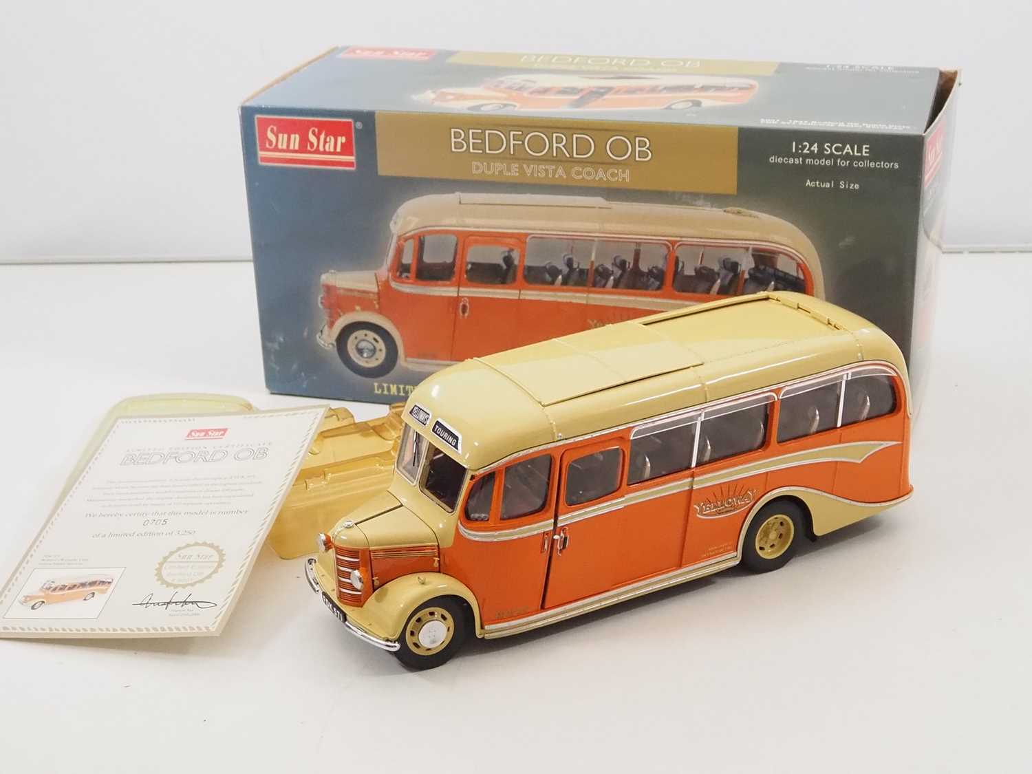 Lot 523 - SUNSTAR 1:24 scale Bedford OB diecast coach in...