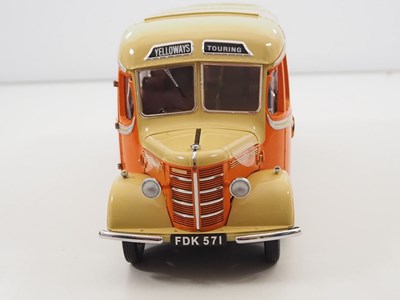 Lot 523 - SUNSTAR 1:24 scale Bedford OB diecast coach in...