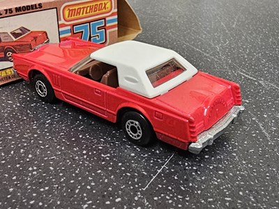 Lot 541 - MATCHBOX - A group of Superfast diecast cars...