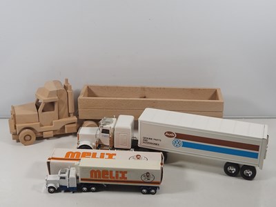 Lot 559 - A group of American outline Big Rigs...