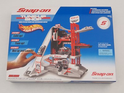 Lot 666 - MATTEL HOTWHEELS sets comprising 'Ford...