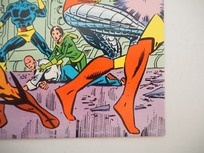 Lot 5 - MARVEL SUPER HEROES SECRET WARS #1 to 12 - (12...