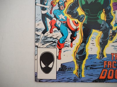 Lot 5 - MARVEL SUPER HEROES SECRET WARS #1 to 12 - (12...