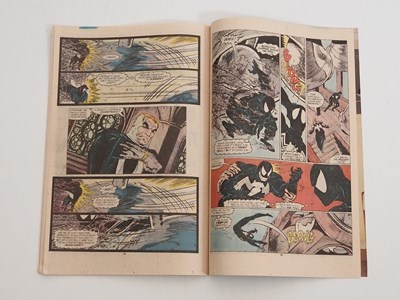 Lot 7 - AMAZING SPIDER-MAN #300 - (1988 - MARVEL) -...