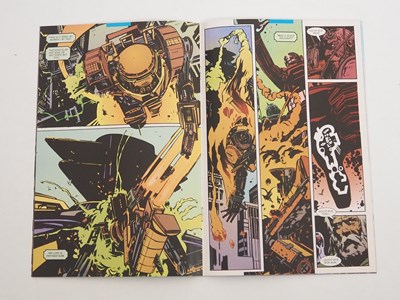 Lot 10 - EARTH X #12 (2000 - MARVEL) - The first...
