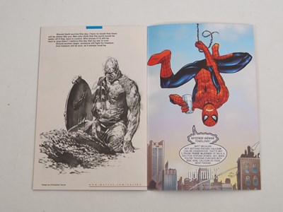 Lot 10 - EARTH X #12 (2000 - MARVEL) - The first...