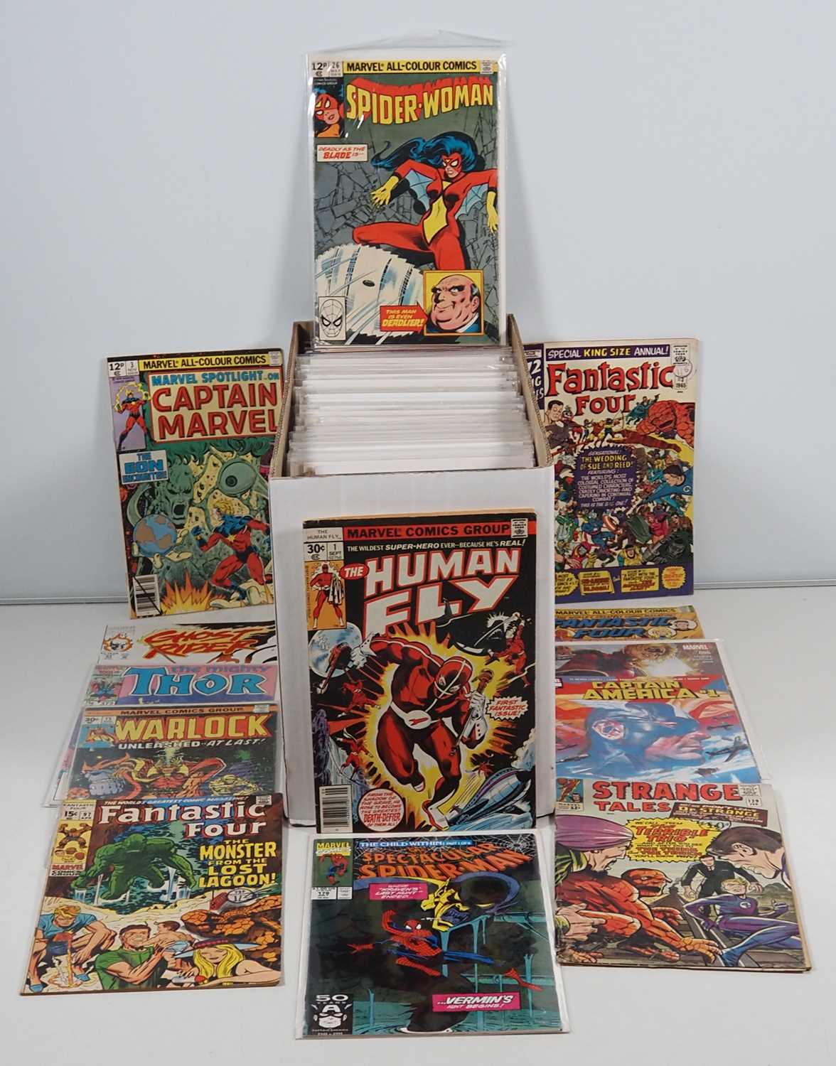 Lot 42 - EXCALIBUR MARVEL LUCKY DIP JOB LOT 160+ COMICS...