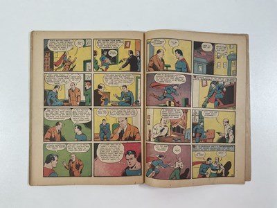 Lot 542 - SUPERMAN #4 (1940 - DC) - The second...