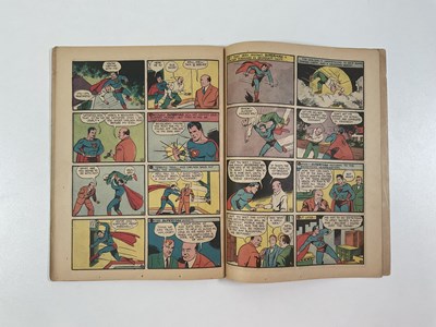 Lot 542 - SUPERMAN #4 (1940 - DC) - The second...