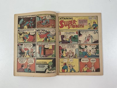 Lot 542 - SUPERMAN #4 (1940 - DC) - The second...