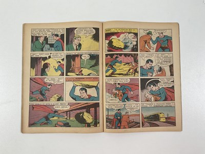 Lot 542 - SUPERMAN #4 (1940 - DC) - The second...